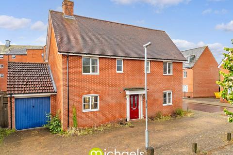 4 bedroom link detached house for sale, James Parnell Drive, Colchester, CO2