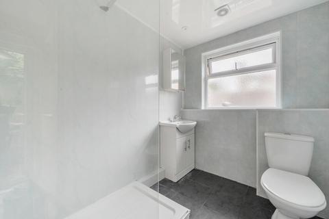 3 bedroom terraced house for sale, Harold Road, Hampshire PO4