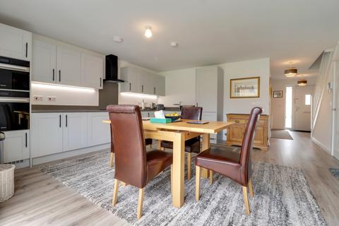 undefined, MALLARD COURT, HUDDERSFIELD, HD4