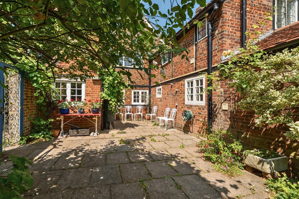 Courtyard Garden