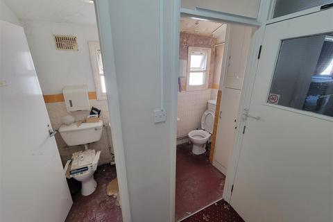Mixed use for sale, 86 Portland Rd Hove BN3 5DL