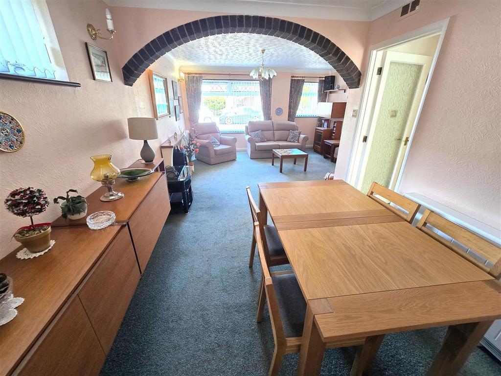 Lounge/Diner