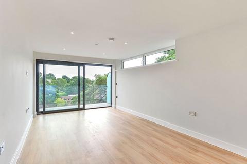 2 bedroom apartment for sale, Highmoor Road, Dorset BH14