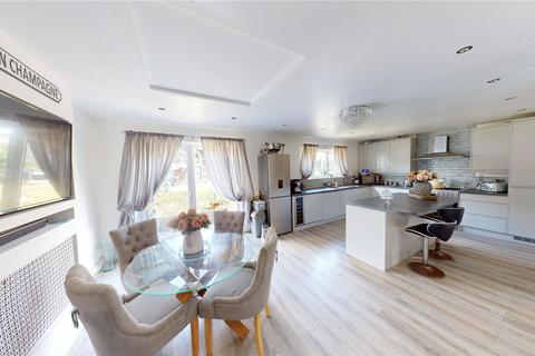 4 bedroom semi-detached house for sale, Victoria Road, Horndon-on-the-Hill, Essex, SS17