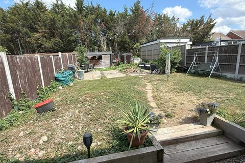 4 bedroom semi-detached house for sale, Victoria Road, Horndon-on-the-Hill, Essex, SS17