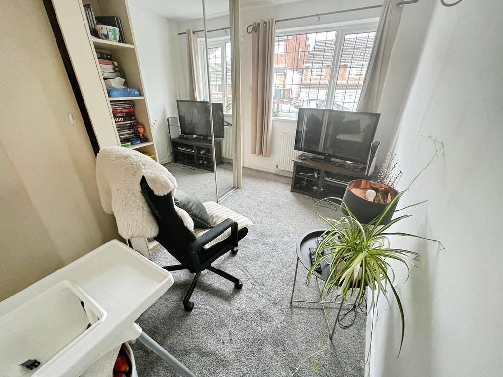 Sitting Room/Bedroom Five