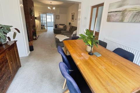 5 bedroom semi-detached house for sale, Nevison Grove, Birmingham, B43