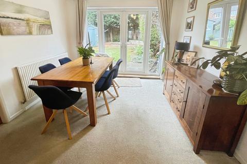 5 bedroom semi-detached house for sale, Nevison Grove, Birmingham, B43