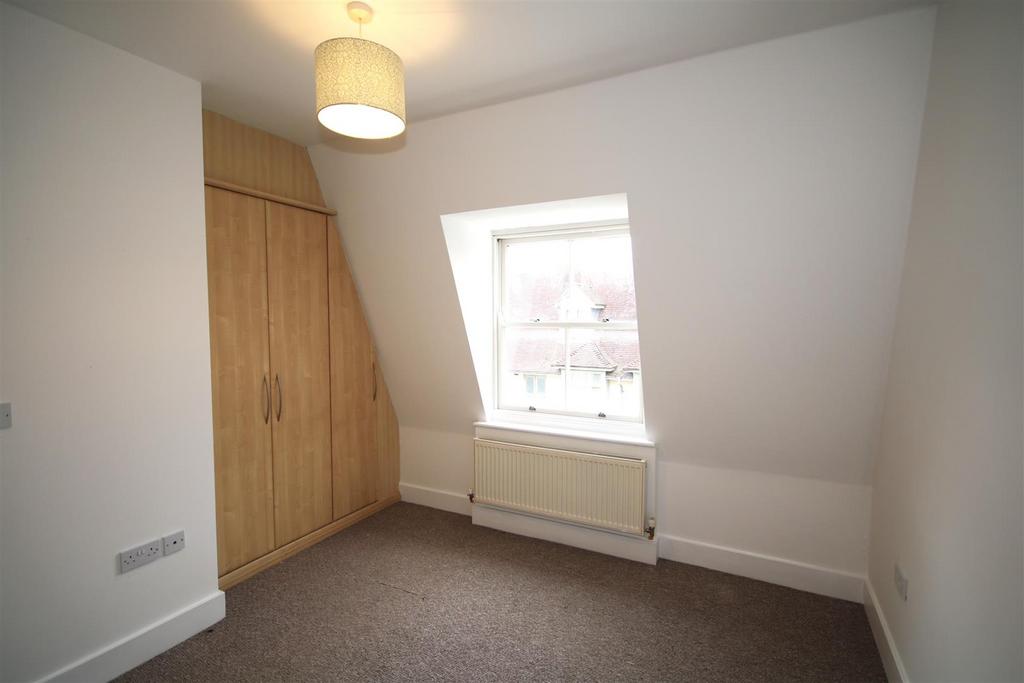 Bedroom 1a.JPG
