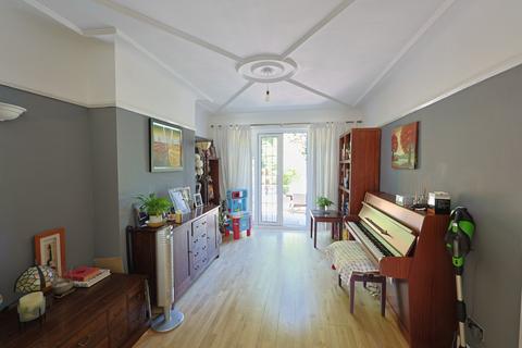 5 bedroom semi-detached house for sale, Whitchurch Gardens, Edgware, Greater London, HA8