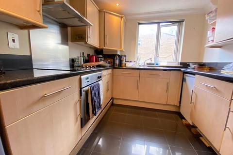 undefined, The Lindens, Queens Walk, Ealing, London W5