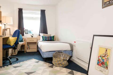 1 bedroom private hall to rent, Cowley Bridge Road