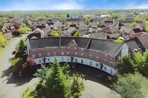 Holland House Road, Preston PR5