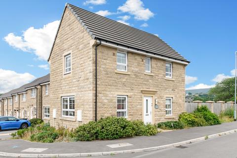 3 bedroom detached house for sale, Poppy Gardens, Meltham, HD9