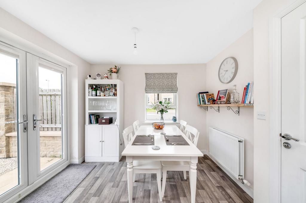 Open plan dining kitchen