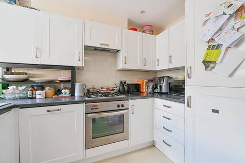 2 bedroom flat for sale, Greenford Avenue, Hanwell, London, W7