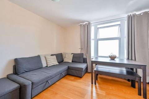 Greenford Avenue, Hanwell, London, W7