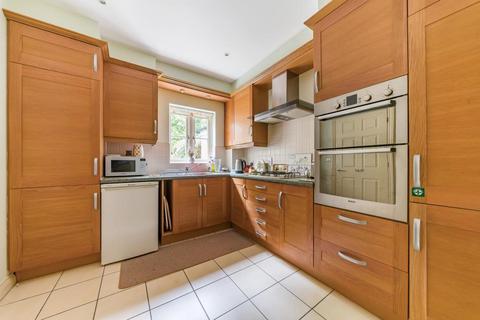 2 bedroom end of terrace house for sale, Church Green,  Witney,  Oxfordshire,  OX28