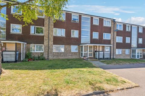 undefined, Linden Close, Dunstable LU5