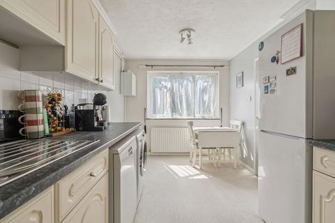 undefined, Linden Close, Dunstable LU5