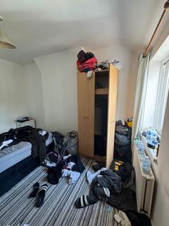 4 bedroom terraced house to rent, Howard Street, Oxford, Oxfordshire, OX4