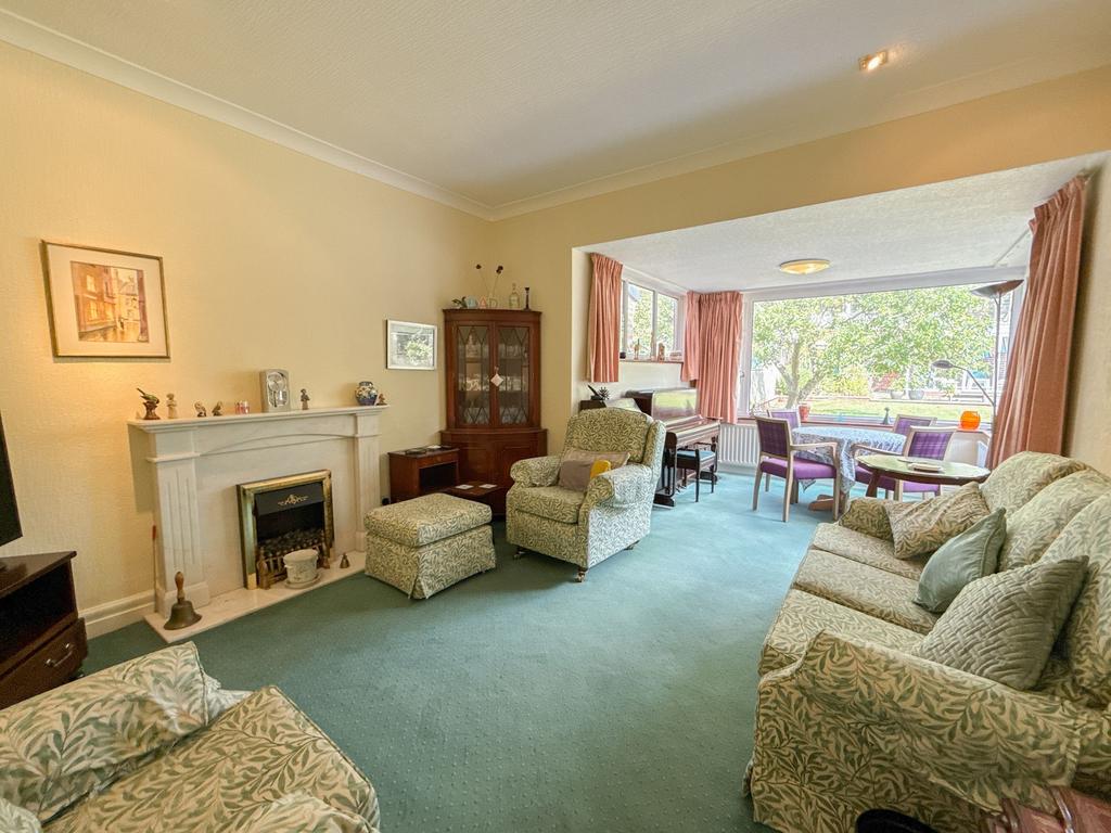 Family/Dining Room