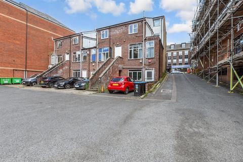 undefined, Croydon Road, Caterham, Surrey