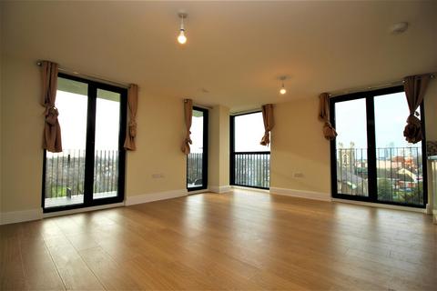 2 bedroom apartment to rent, 450 High Road, Ilford IG1