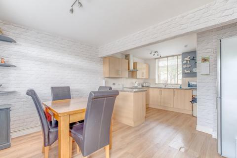 3 bedroom terraced house for sale, Brinklow Close, Matchborough West, Redditch, B98
