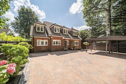 4 bedroom detached house for sale, Oatlands Drive, Weybridge, Surrey, KT13