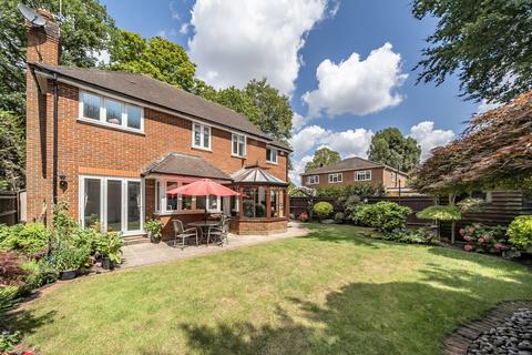 4 bedroom detached house for sale, Oatlands Drive, Weybridge, Surrey, KT13