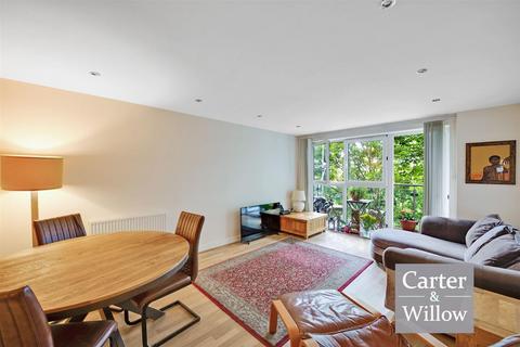 2 bedroom apartment to rent, Warwick House, 2 Chancellor Way, Essex