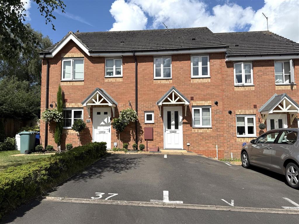 Levett Grange, Rugeley 2 bed terraced house for sale £195,000
