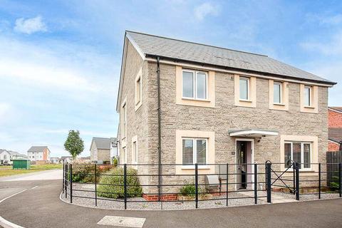 18 Tiger Moth Road, Weston-super-mare, BS24 8DL