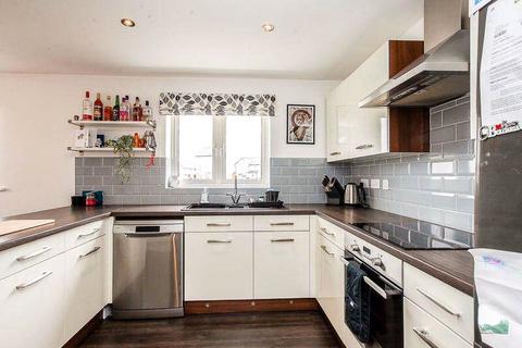 18 Tiger Moth Road, Weston-super-mare, BS24 8DL