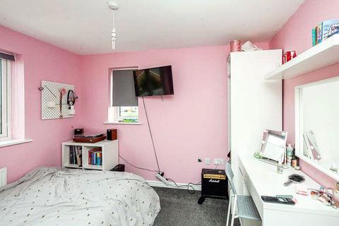 18 Tiger Moth Road, Weston-super-mare, BS24 8DL