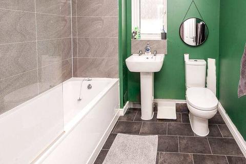 18 Tiger Moth Road, Weston-super-mare, BS24 8DL