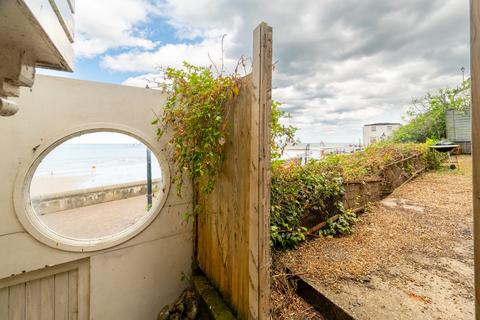 undefined, Promenade, Cromer, NR27