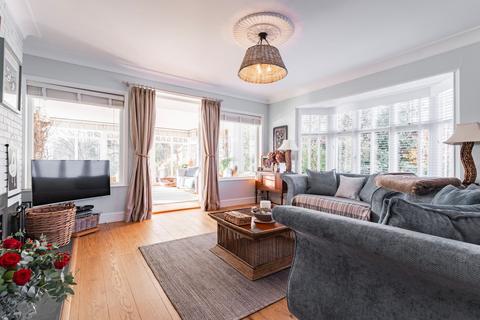 Parkwood Meadow Drive, Hoveton, Norwich, NR12 8UN