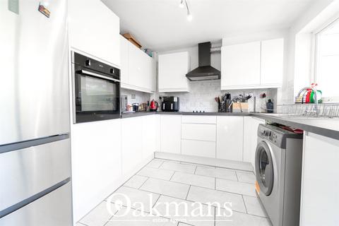 12 Chichester Drive, Quinton, Birmingham, B32 1BP