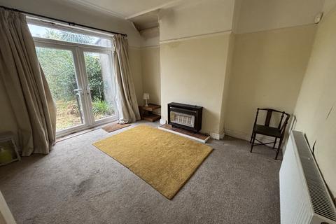 3 bedroom semi-detached house for sale, 1, crosby L23