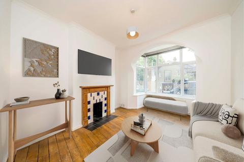2 bedroom flat for sale, Wellington Gardens, Charlton, London, SE7