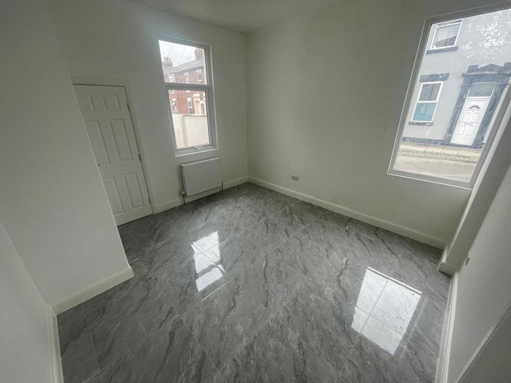 84 Ripon Street