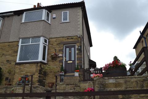 undefined, Windhill, Windhill BD18