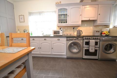 undefined, Windhill, Windhill BD18