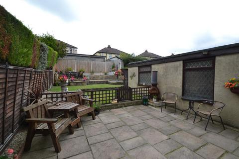 3 bedroom semi-detached house for sale, Windhill, Windhill BD18