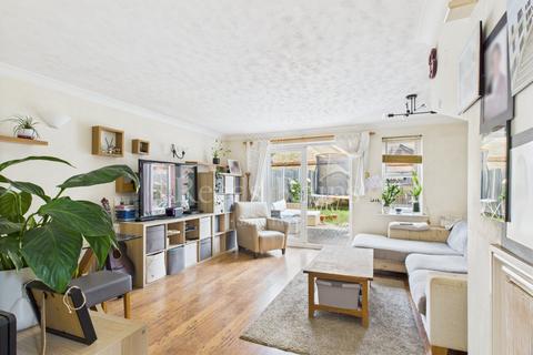 undefined, Maritime Close, Kent DA9