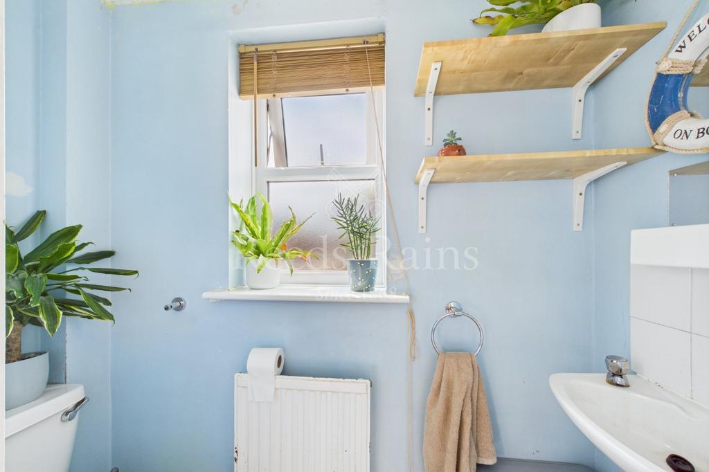 Picture No. 04