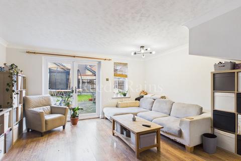 undefined, Maritime Close, Kent DA9