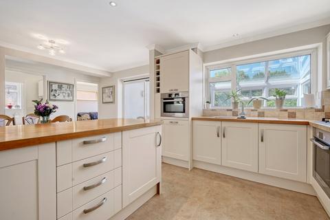5 bedroom semi-detached house for sale, The Gardens, Doddinghurst, CM15